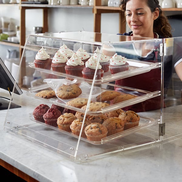 How to Choose the Right Bakery Display Case for Your Business